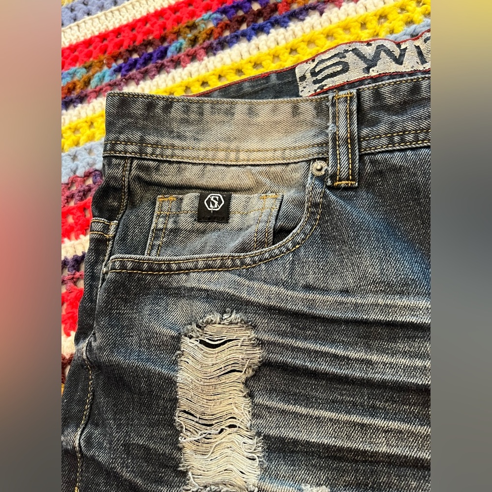 🏅 Switch Premium Ripped Distressed Jeans - Picture 7 of 13